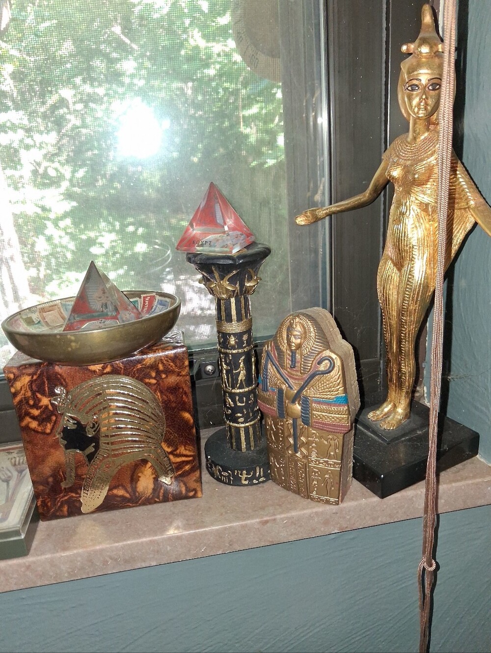 Egyptian Gold Statuette Home Accent - Decorative Gold Figurine Egyption Lot